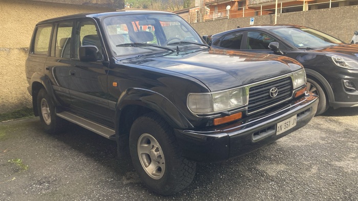 TOYOTA LAND CRUISER HDJ80