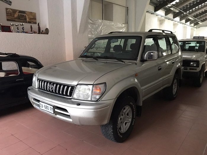 TOYOTA LAND CRUISER KZJ 95