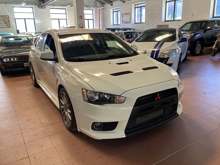 MITSUBISHI LANCER EVO