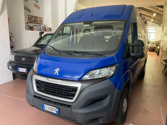 PEUGEOT BOXER
