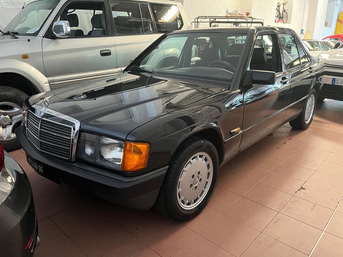 MERCEDES 190 E