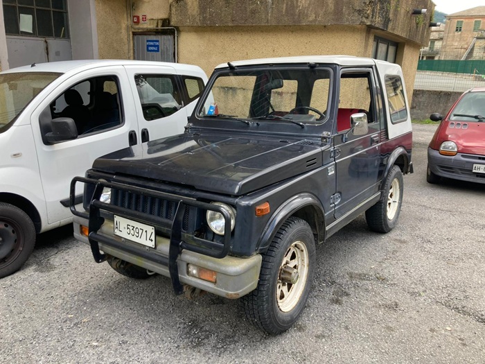 SUZUKI SAMURAI